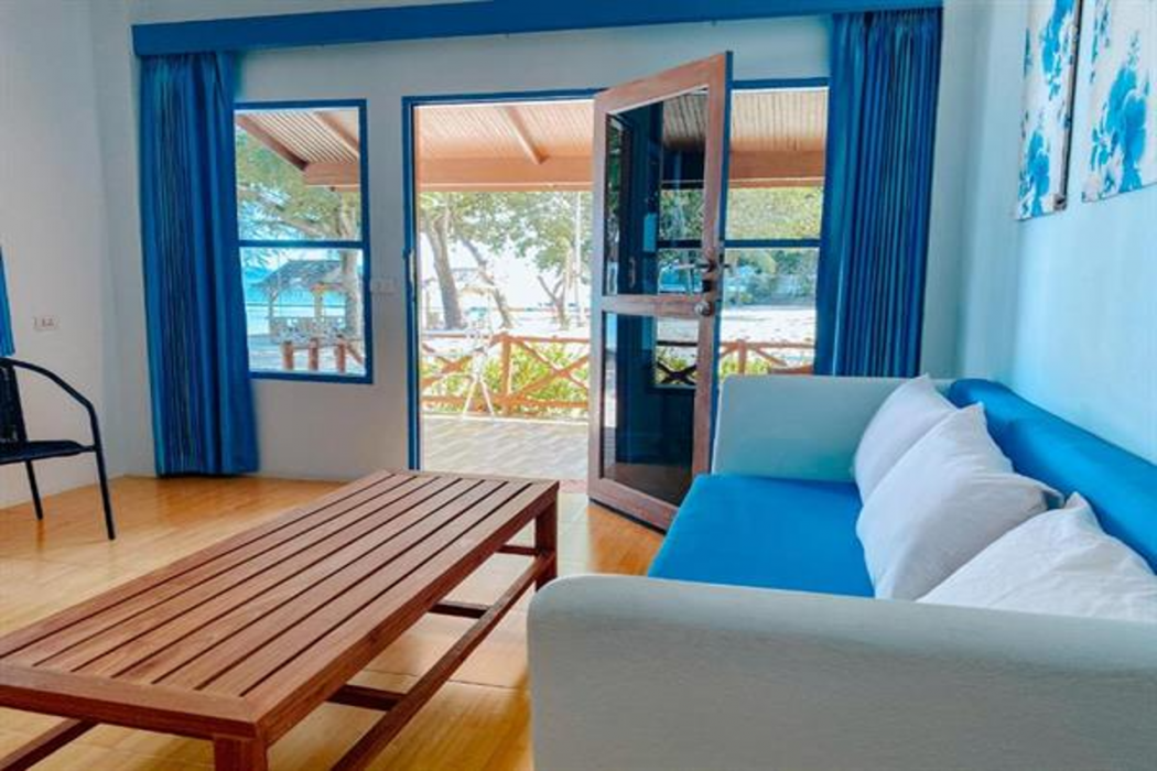 Cruiser Island Resort by Swiss-Belhotel 17/95