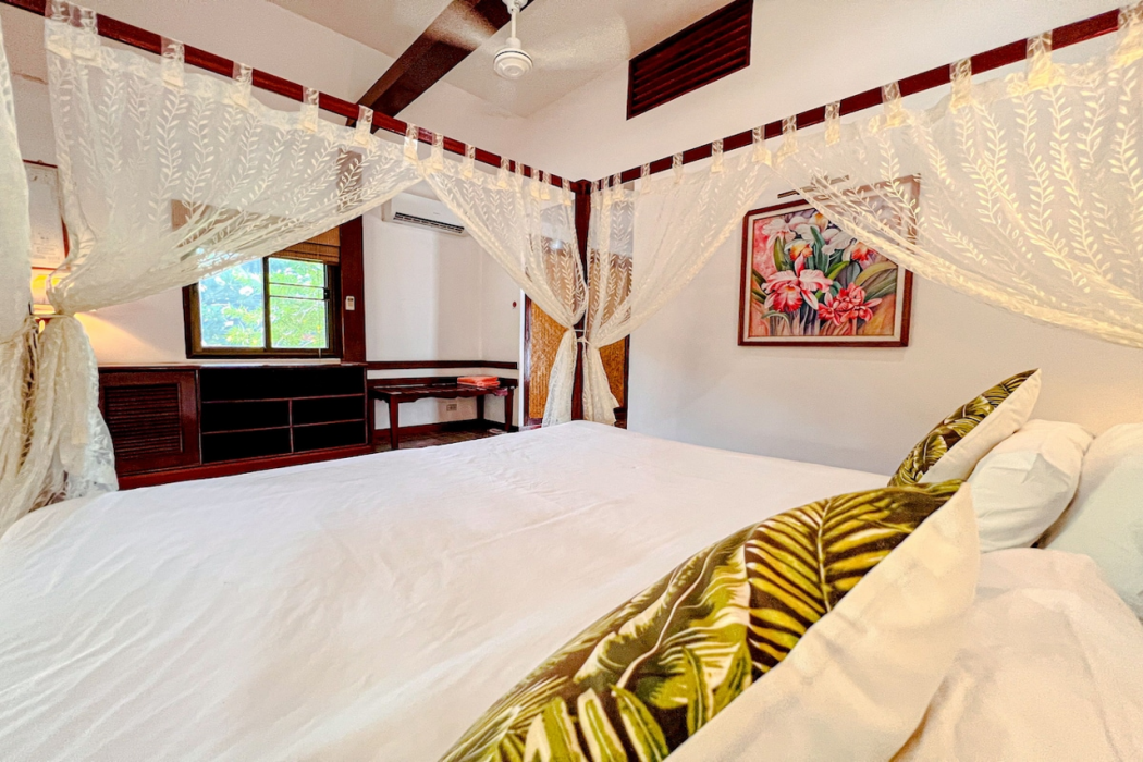 Cruiser Island Resort by Swiss-Belhotel 33/95