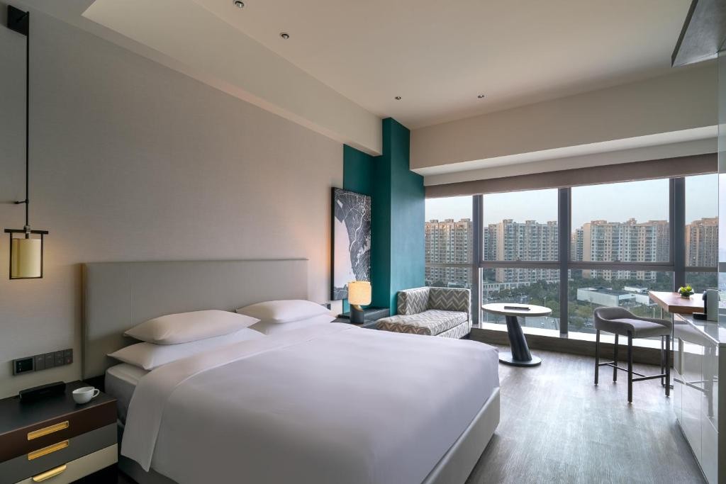 Hyatt Centric Lakeside Ningbo 6/47
