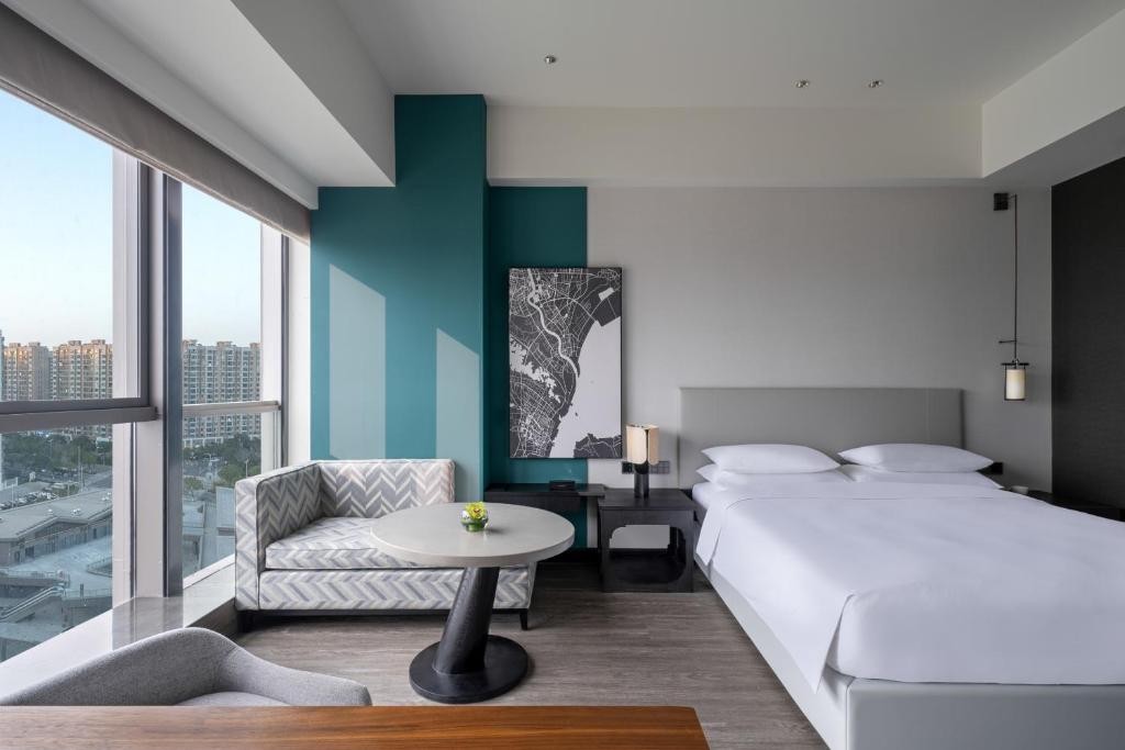 Hyatt Centric Lakeside Ningbo 9/47