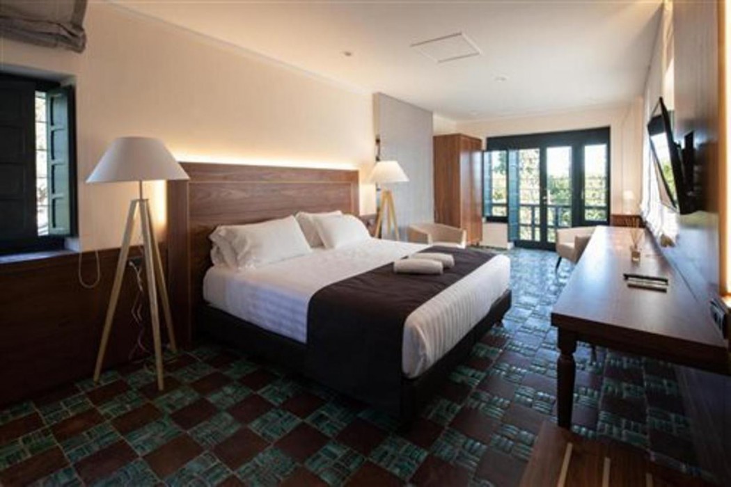 La Loggia Historic Resort 12/58