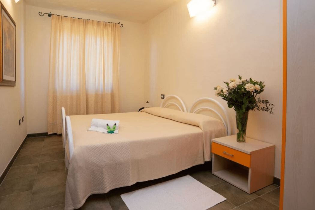 S'Ena Hotel 12/50