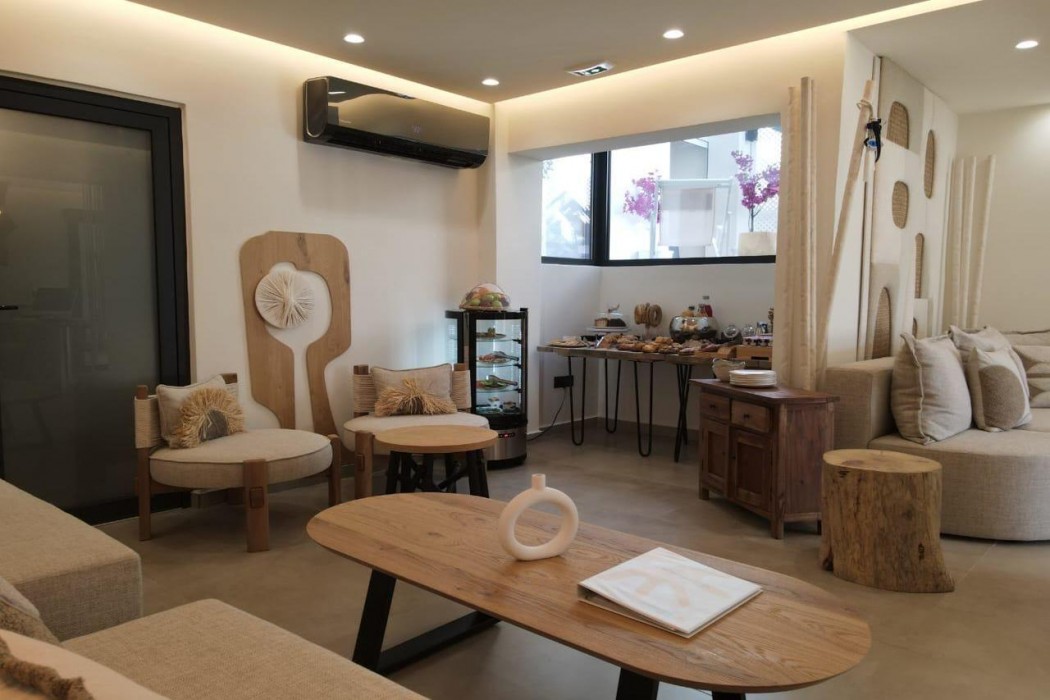 Cabana White Boutique Hotel & Suites 12/80