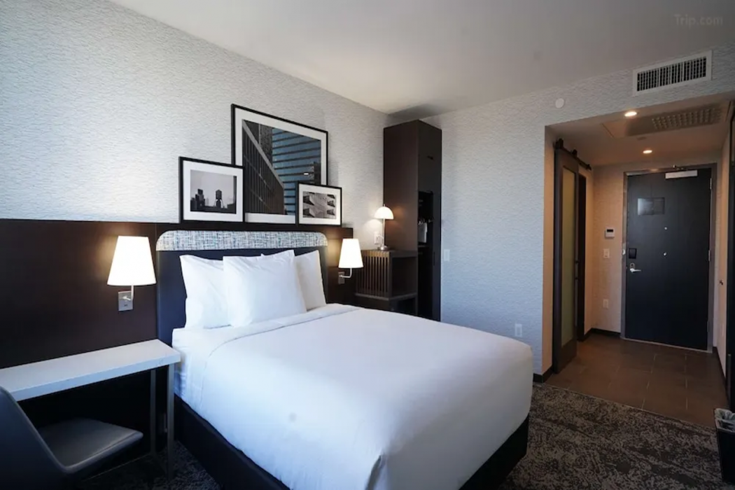 DoubleTree by Hilton Long Island City New York 15/27