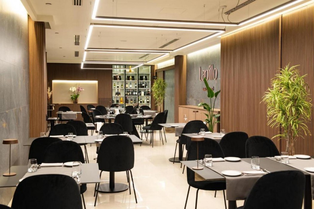 Gold Tower Lifestyle Hotel 27/60