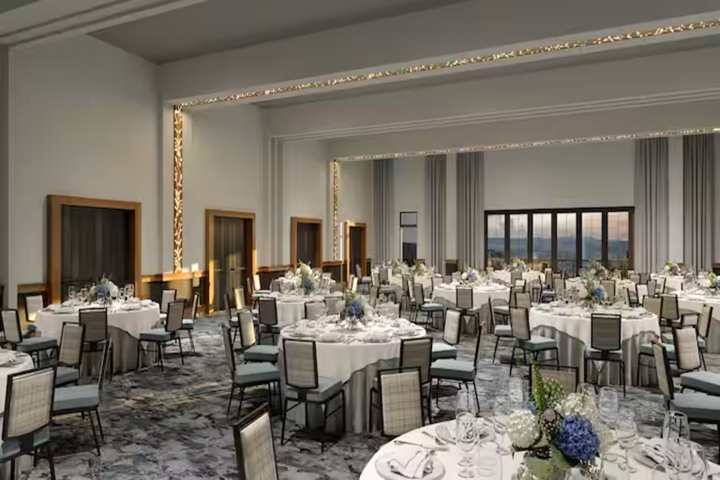 Cloudland at McLemore Resort Lookout Mountain, Curio Hilton 19/58
