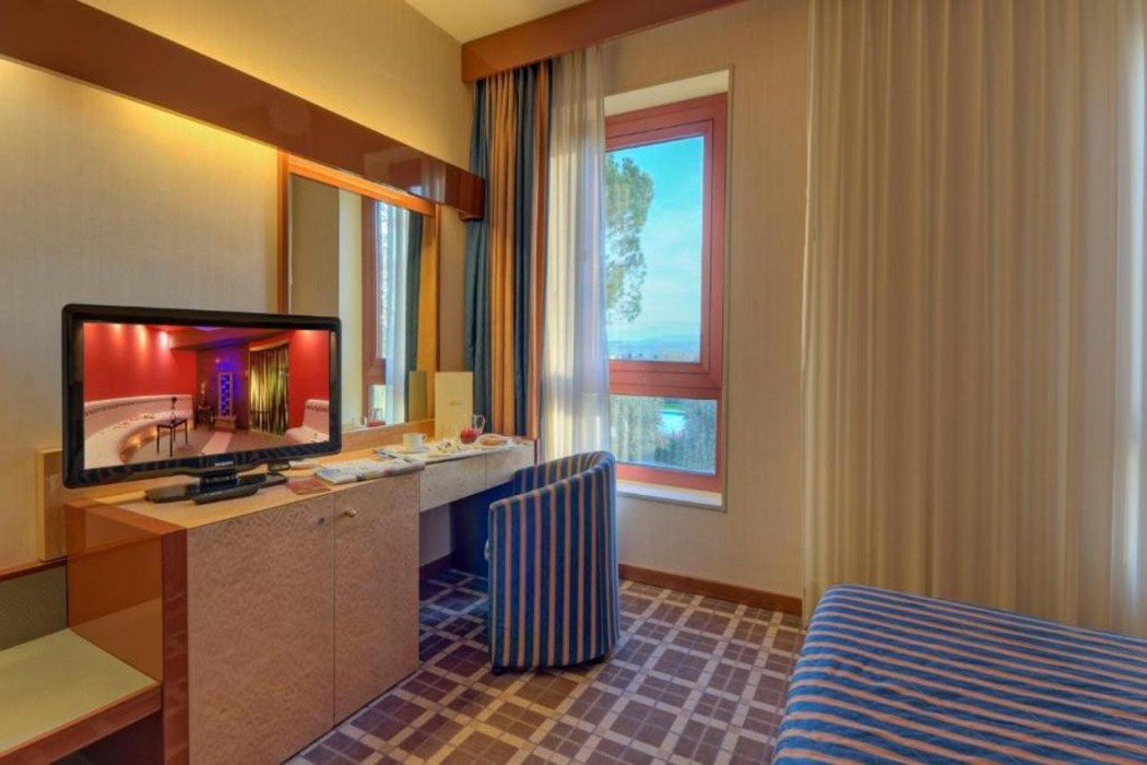 Hotel Federico II 6/22