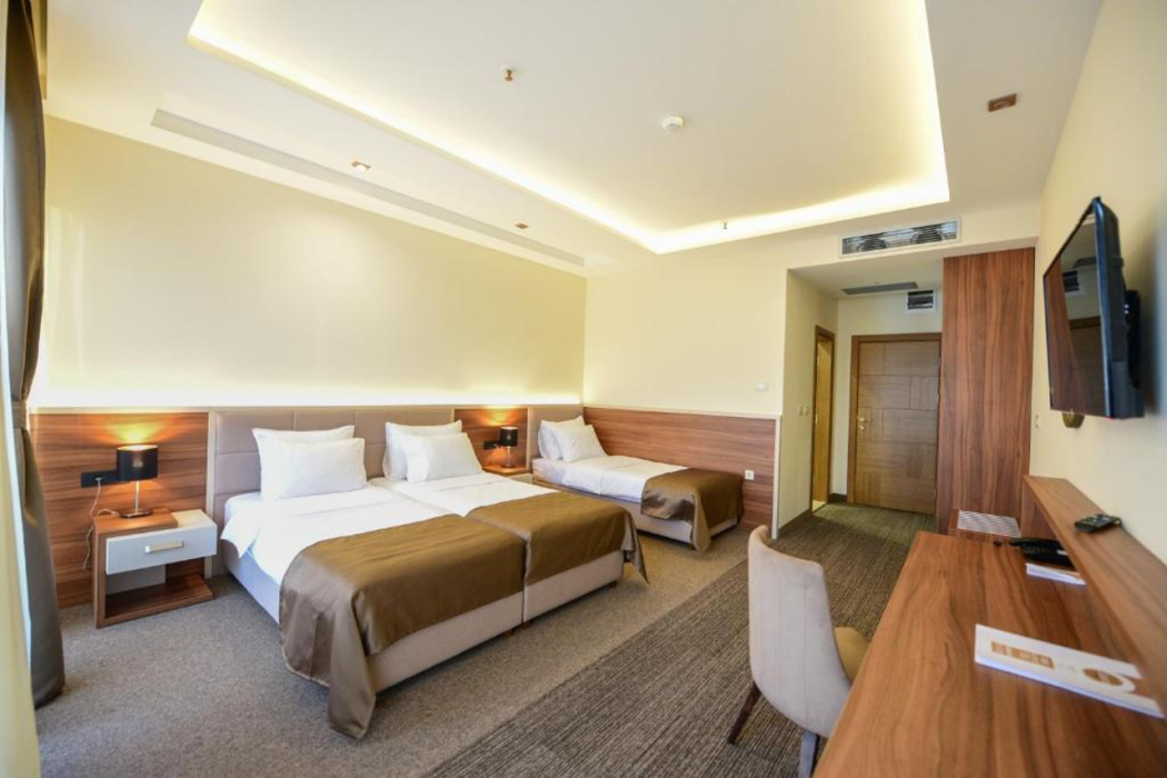 Lazaro Hotel Podgorica 11/45