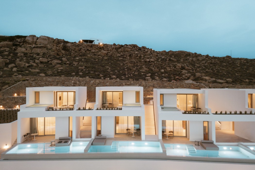 Mykonos Flow - Super Paradise in MYKONOS