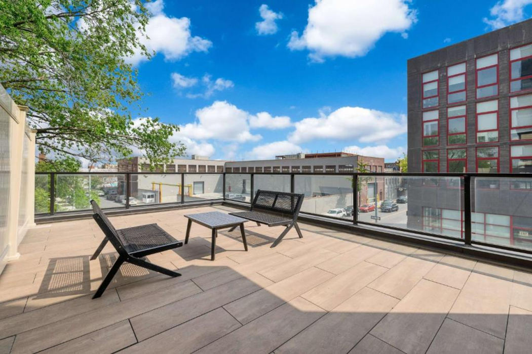 Nova Hotel Brooklyn 31/64