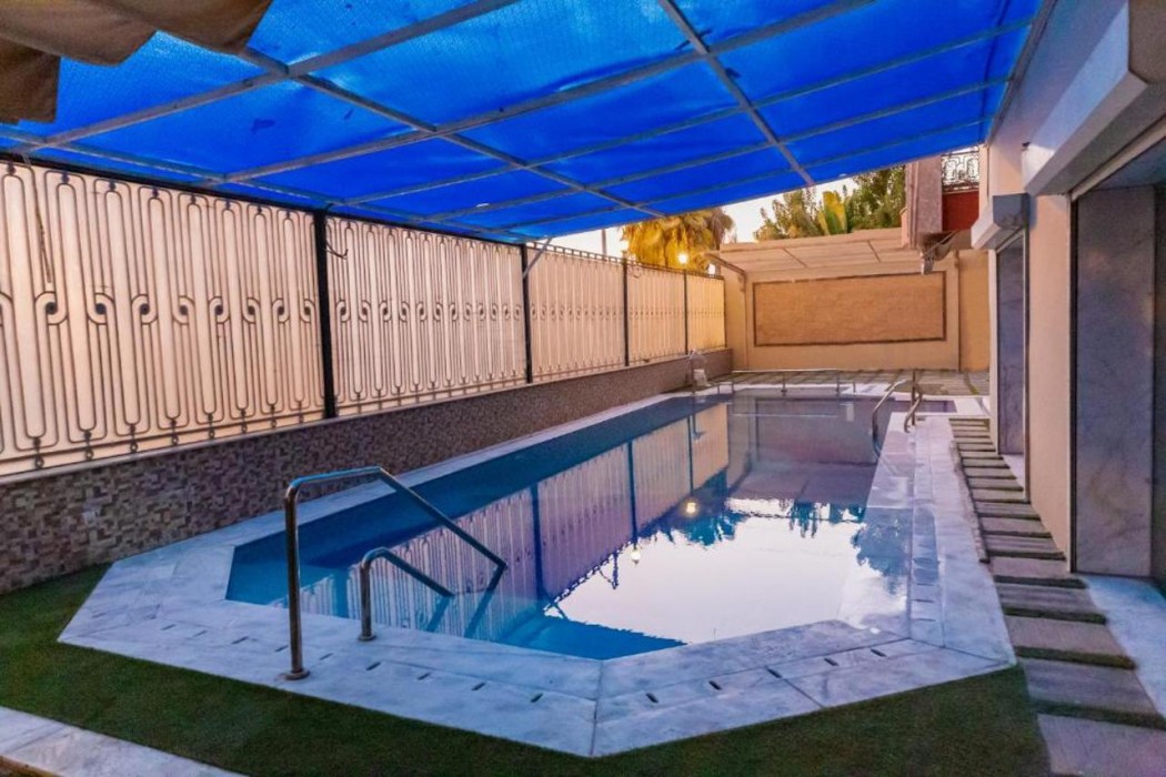 The Villa 604 Powered by look 20/35