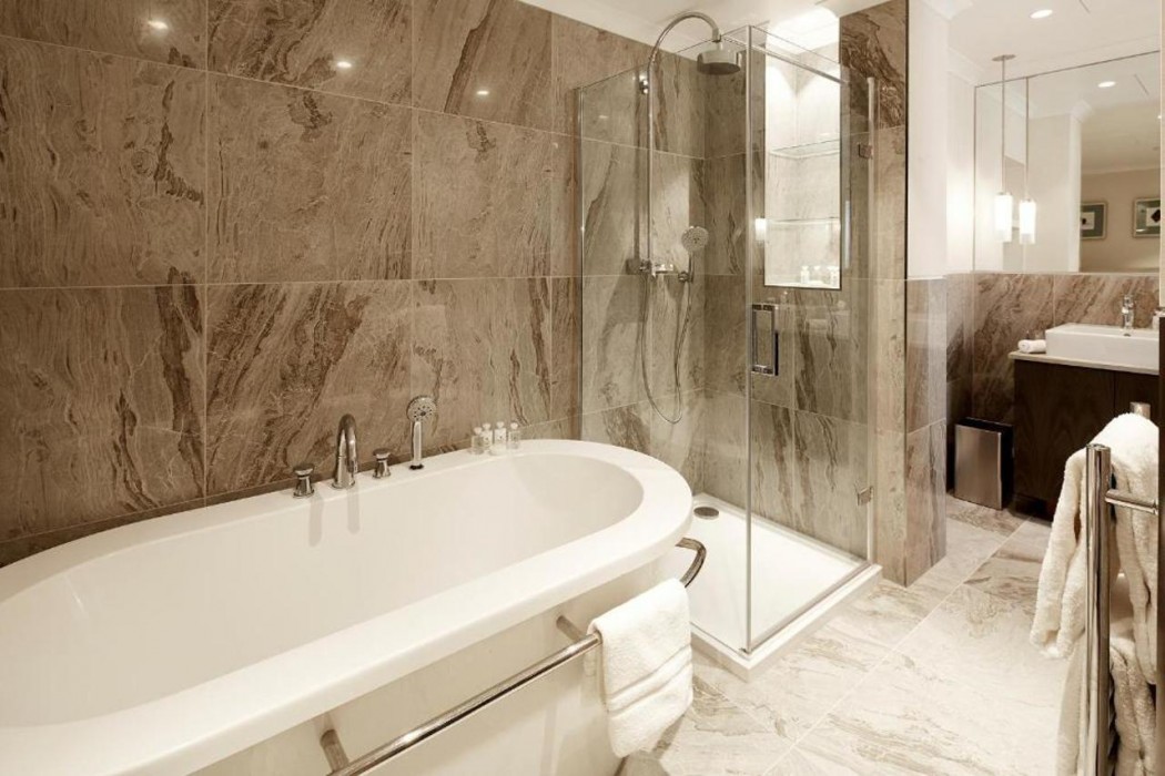 Cheval Hyde Park Gate 23/61