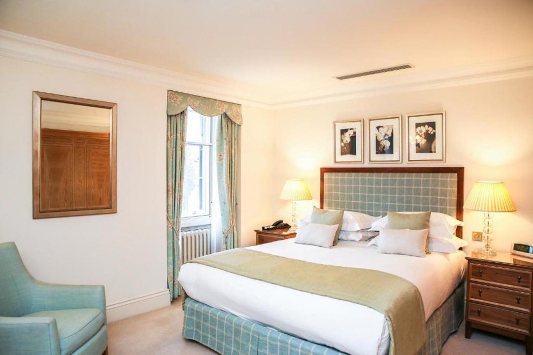 Cheval Hyde Park Gate 30/61