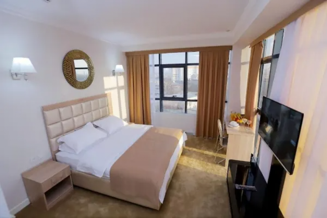 Velara Hotel 11/44