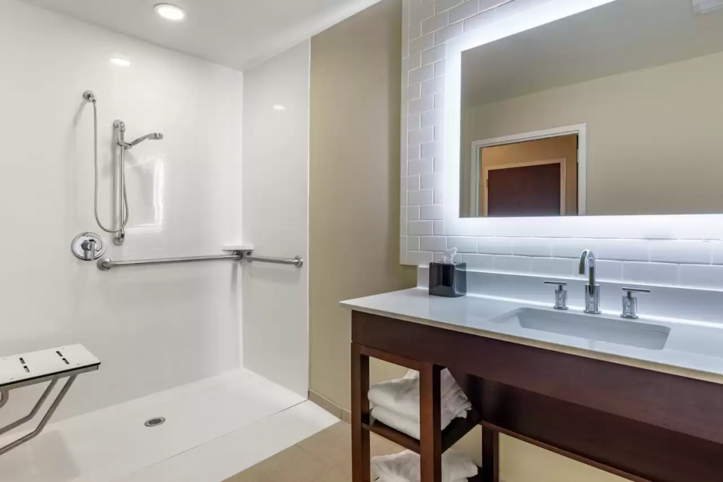 Comfort Suites Newnan GA 9/42
