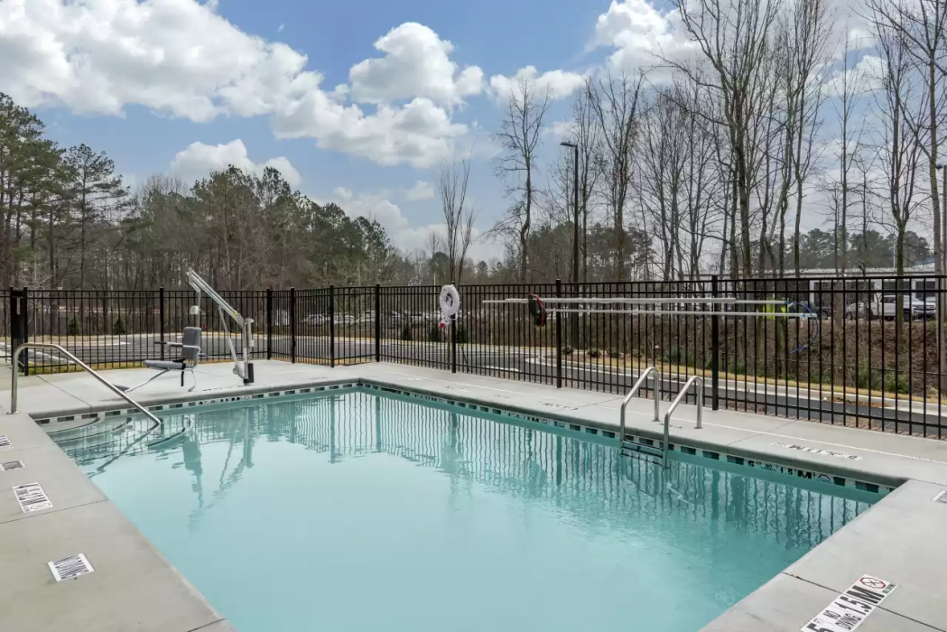 Comfort Suites Newnan GA 33/42