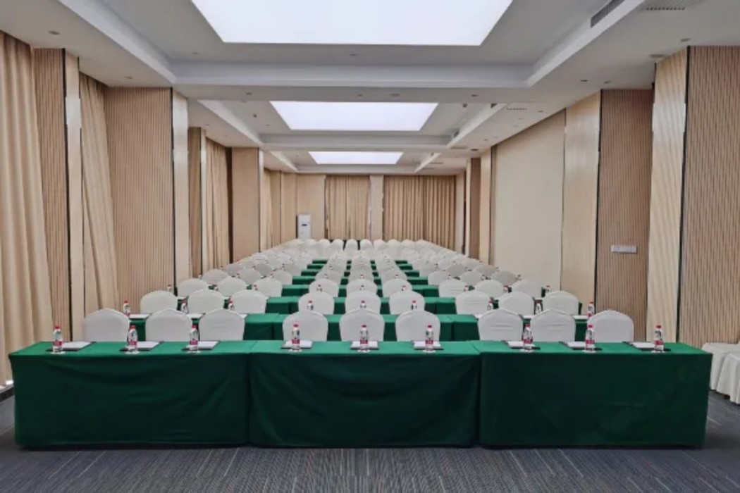 Hampton by Hilton Beihai Station 17/34