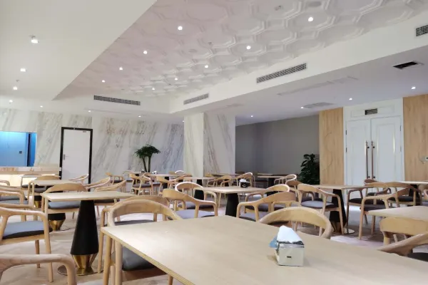 Vienna International Hotel (Chongqing North Station Store) 19/22