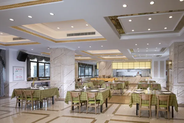 Vienna International Hotel (Chongqing Yufu Industrial Park) 9/42