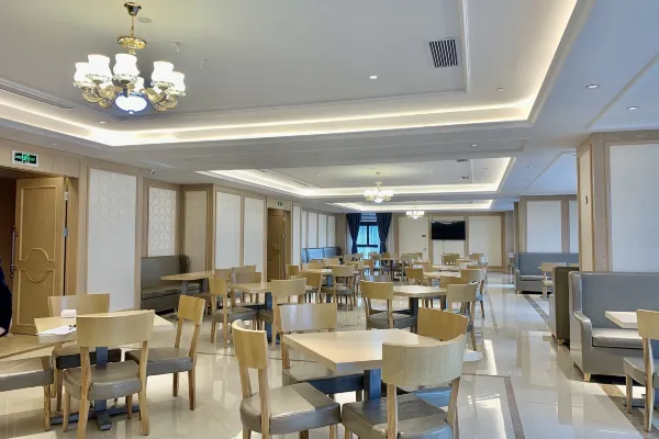 Vienna International Hotel (Nanchuan District Wanda Plaza) 39/56
