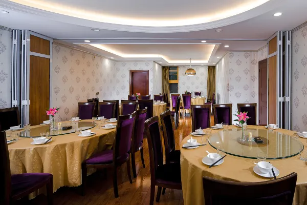 Vienna International Hotel (Shenzhen Guanlan Huanguan South Road) 24/45