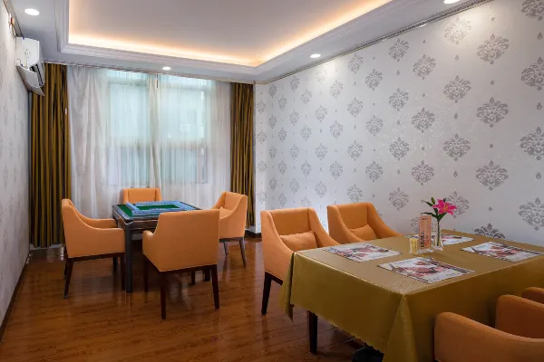 Vienna International Hotel (Shenzhen Guanlan Huanguan South Road) 19/45