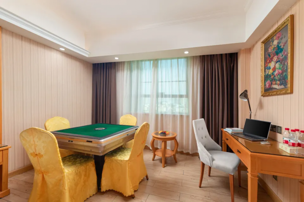 Vienna Hotel (Guangzhou Huadu Furong) 17/42