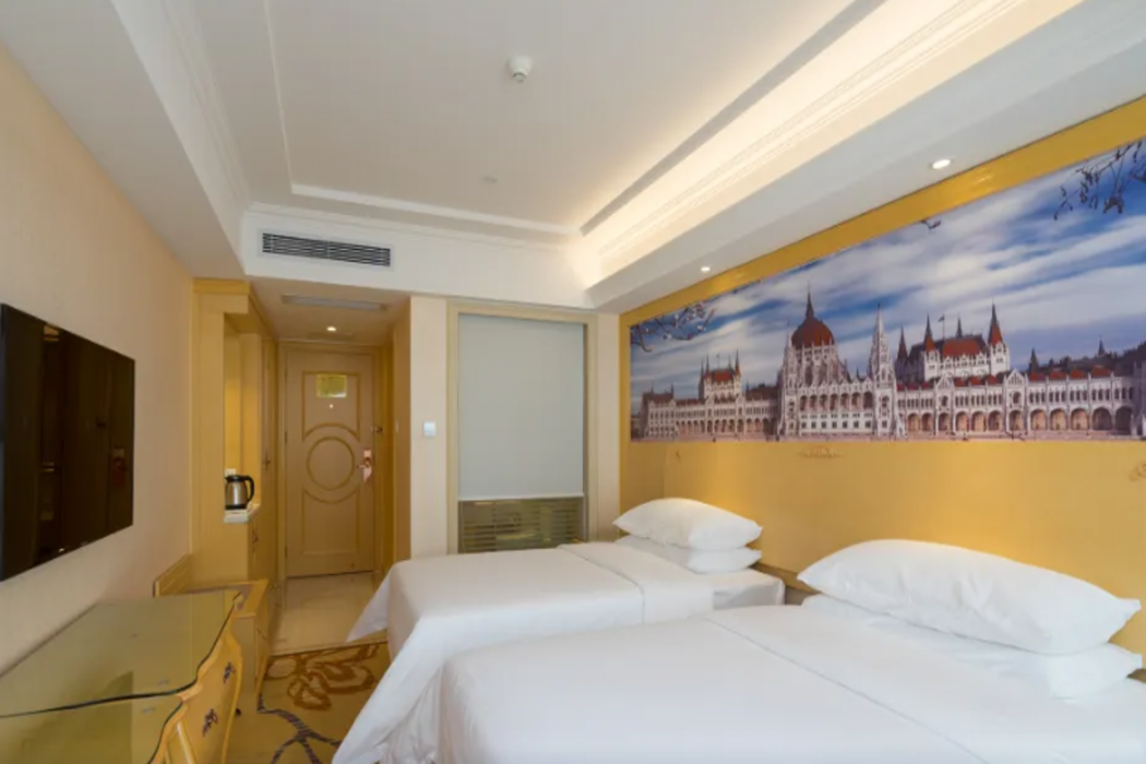 Vienna Hotel (Guangzhou railway station & Xiaobei subway station) 19/48
