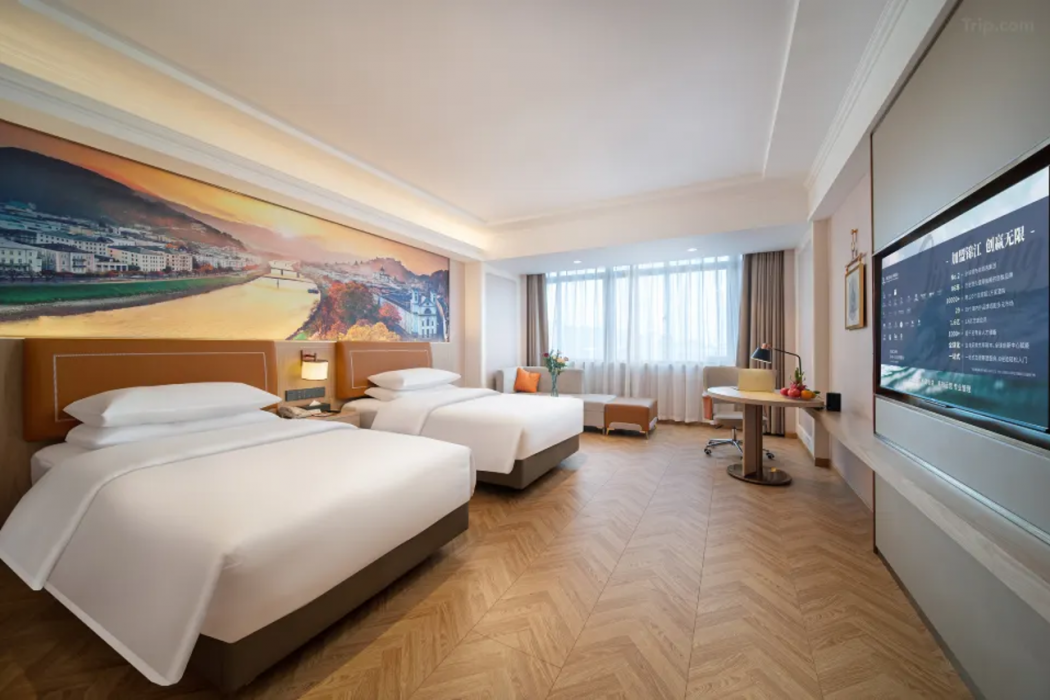 Vienna Hotel (Shenzhen Shuanglong Metro Station Longdong) 20/41