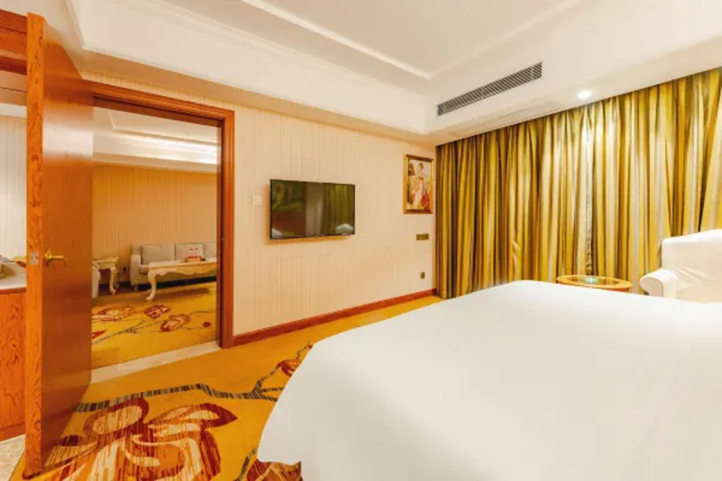 Vienna Hotel (Shenzhen Xiongfeng Road) 8/10