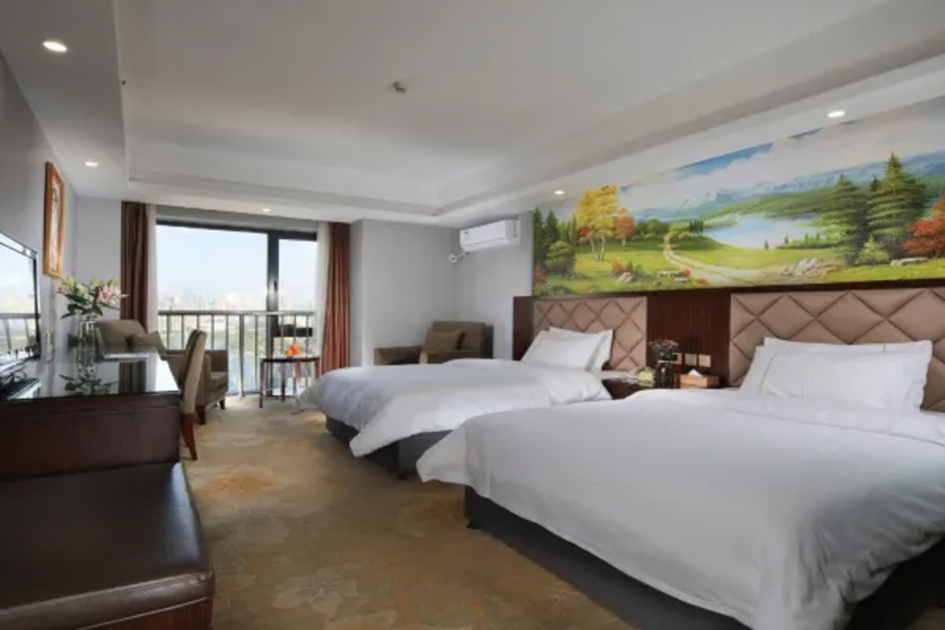 Vienna Hotel (Chengdu Wuhouci Branch) photo3