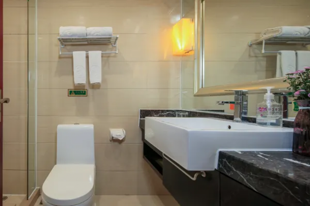 Vienna Hotel (Chengdu Wuhouci Branch) photo5