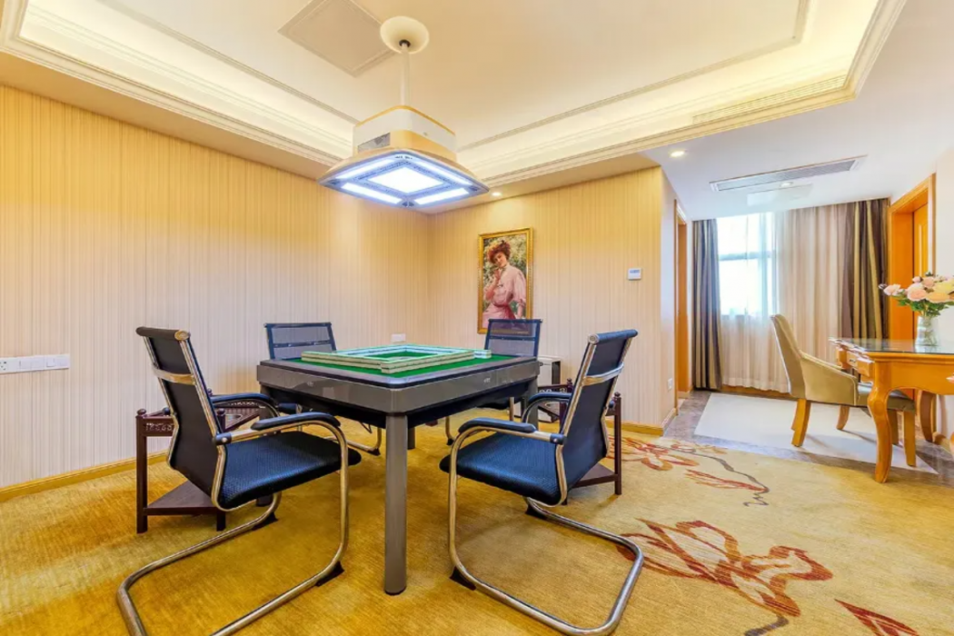 Vienna Hotel(Shenzhen Shajing Jingji Baina) 27/43