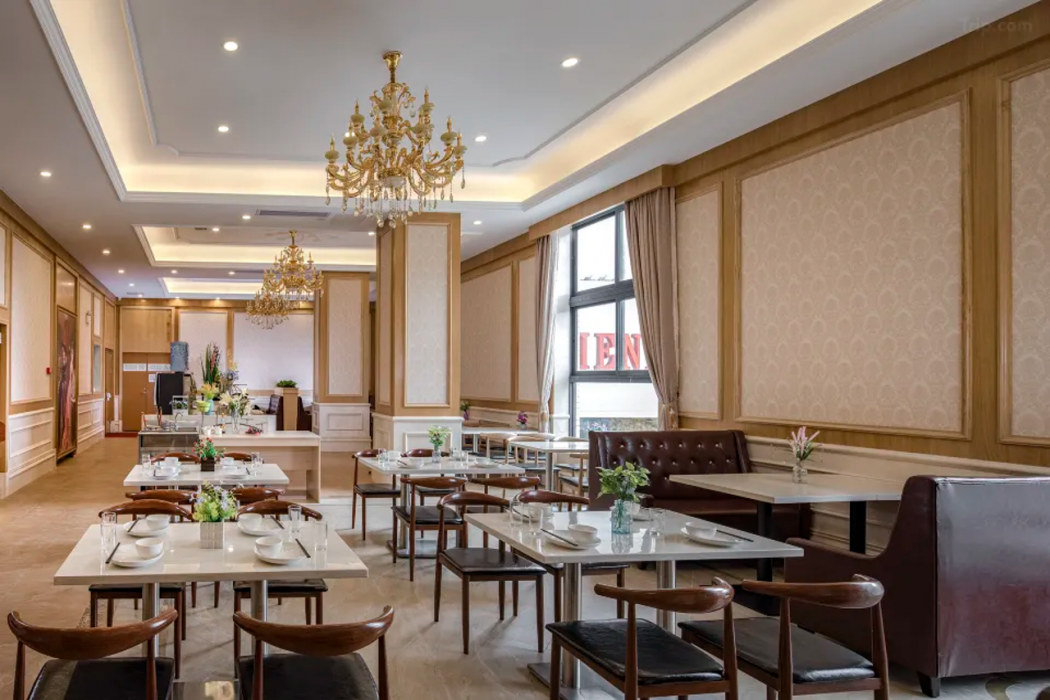 Vienna Hotel(Shenzhen Shajing Jingji Baina) 28/43