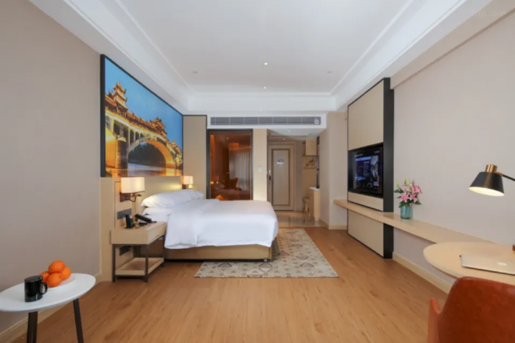 Vienna International Hotel (Chengdu Longquan Automobile City Aviation Academy Branch) 12/45