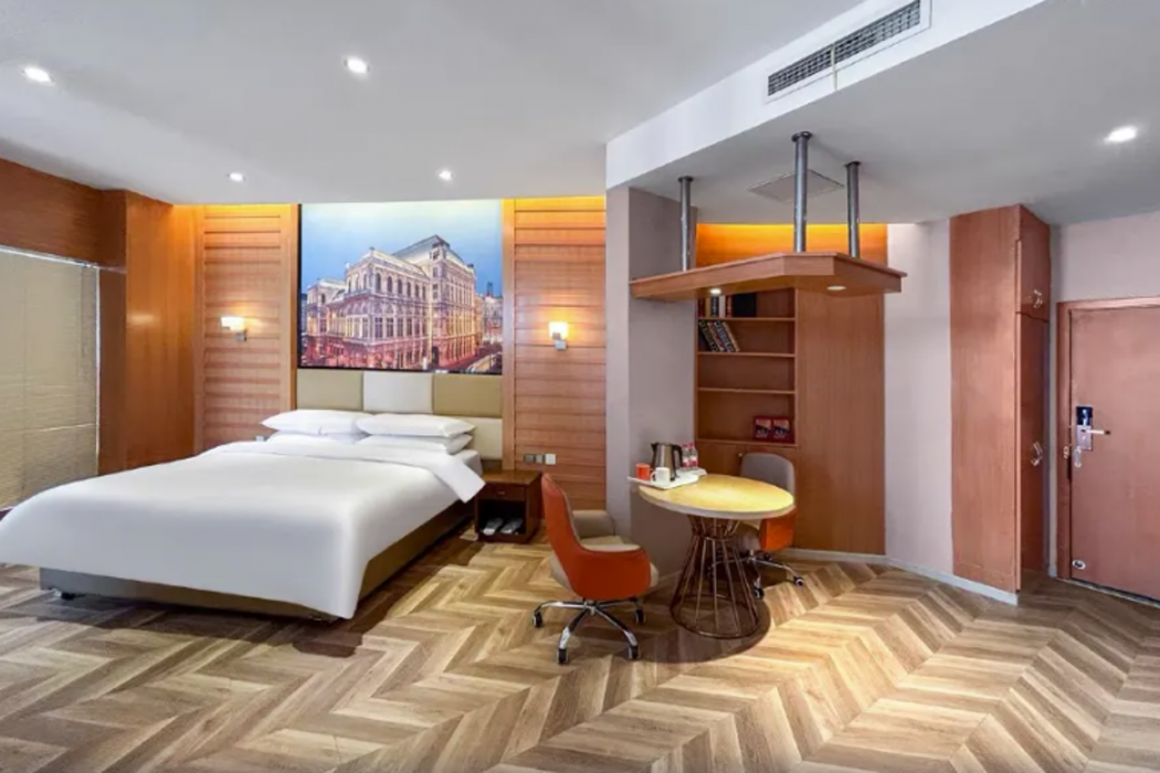 Vienna Hotel (Chengdu Convention and Exhibition Center, Intime City) 7/10