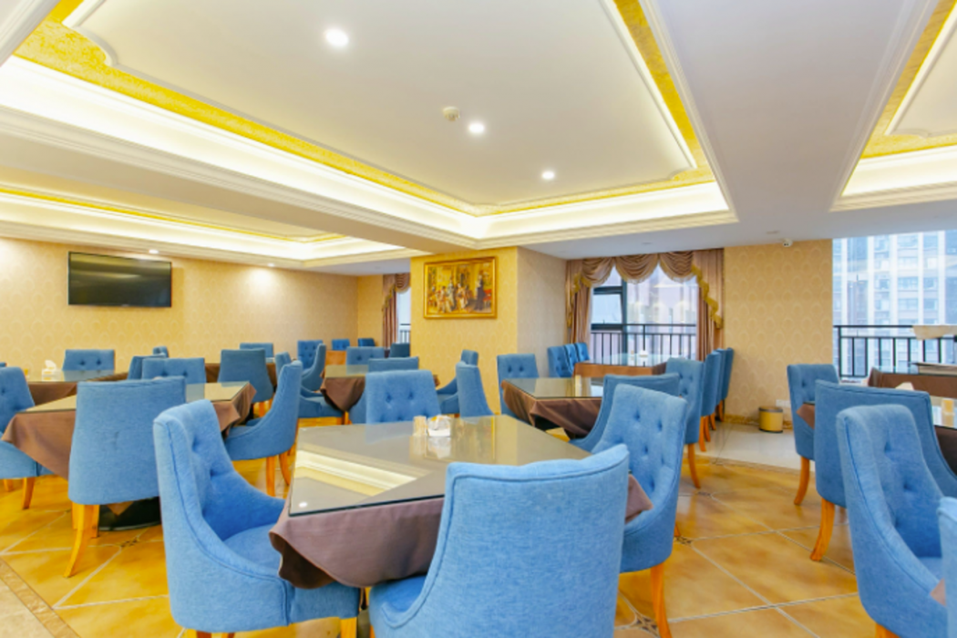 Vienna Hotel (Chengdu Dafeng Metro Station) 35/46