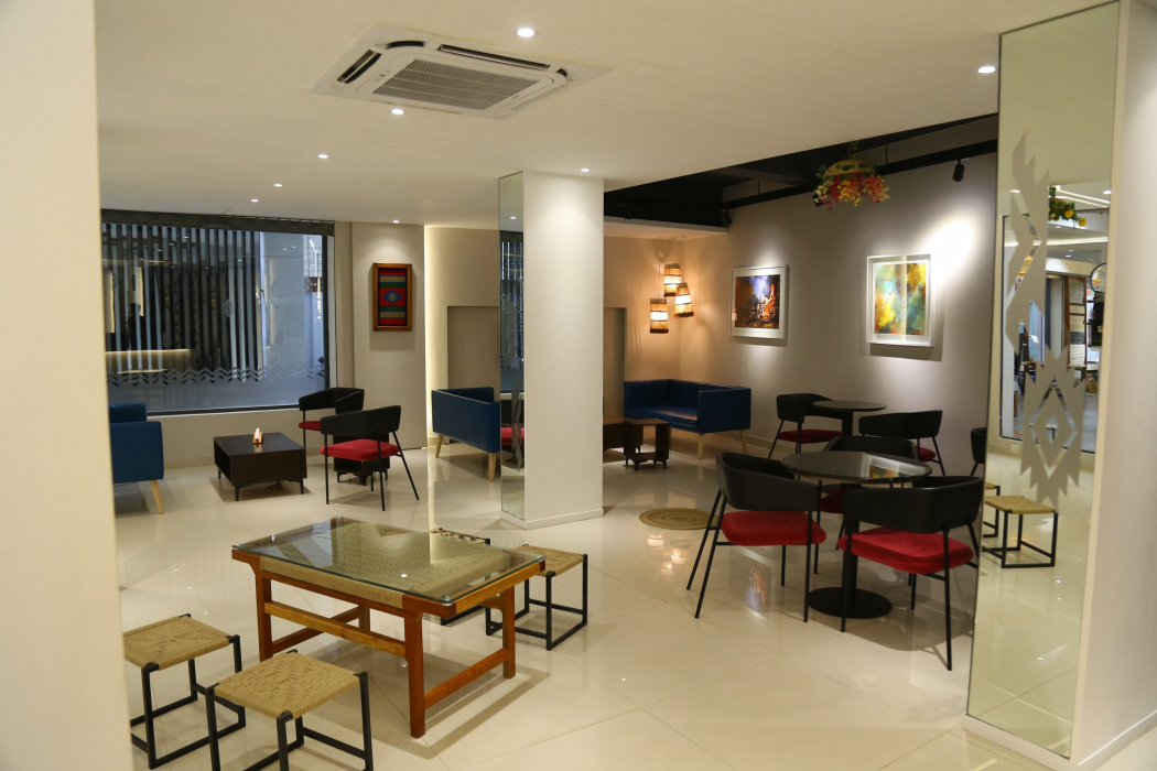 Hotel Nandini 38/70