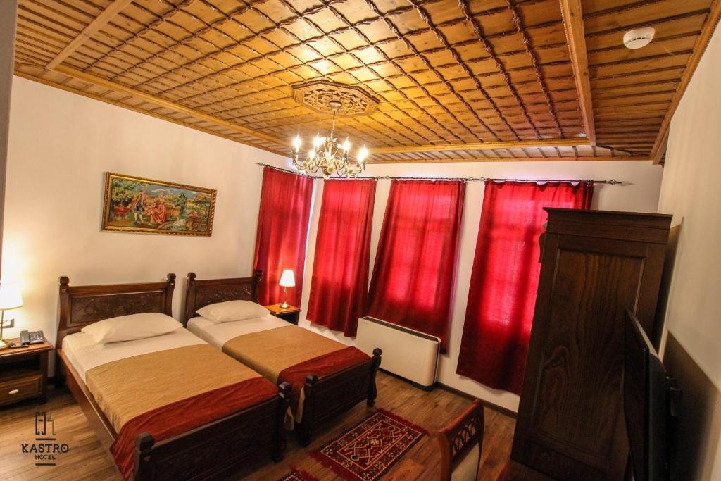 Hotel Kastro 24/68