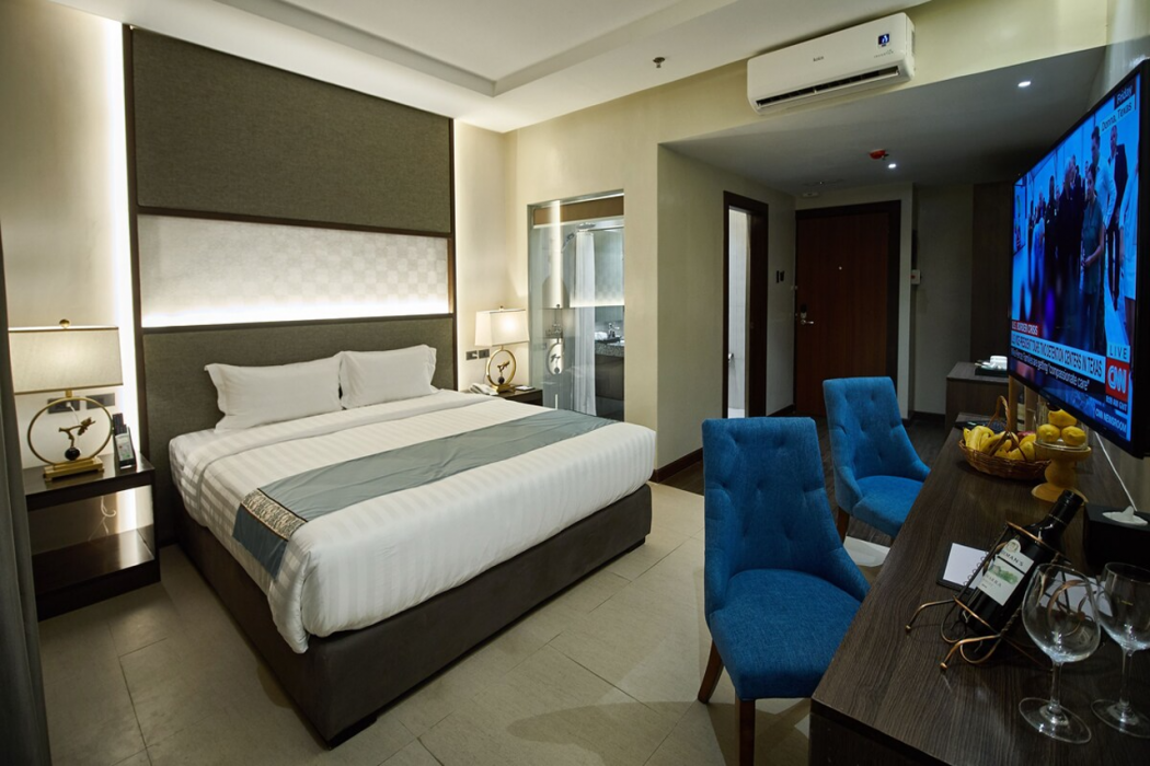 J7 Hotel Plaza 7/33