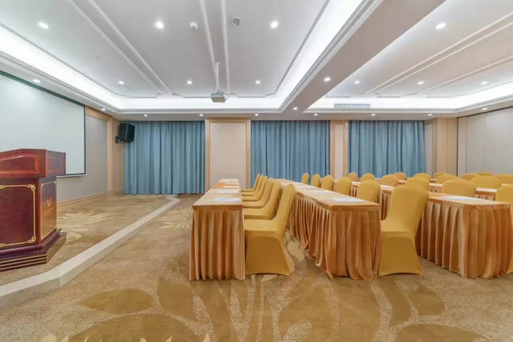 Vienna Hotel (Chongqing Jiangjin Dingshan Park) 12/14