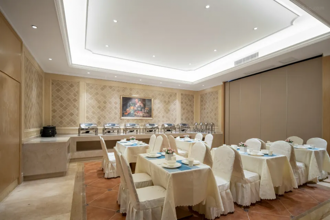 Vienna Hotel (Chongqing Lijiatuo Pedestrian Street) 42/62