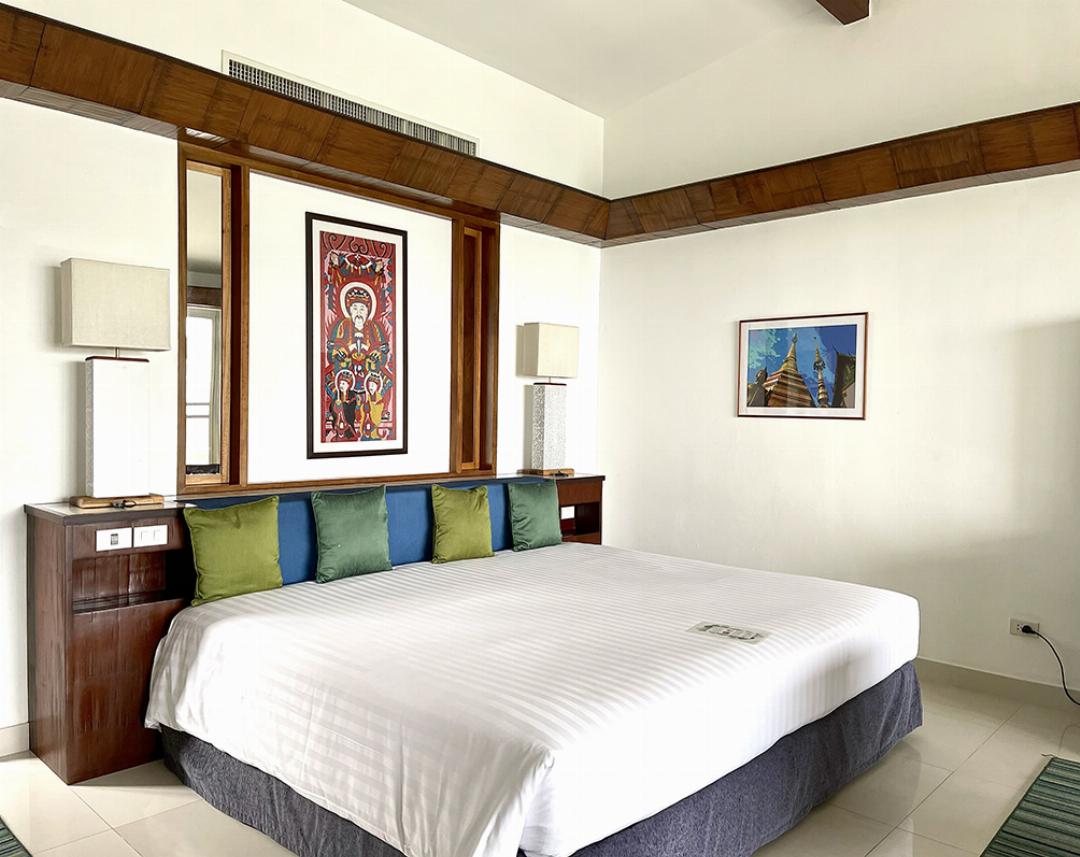Penthouse Suite
