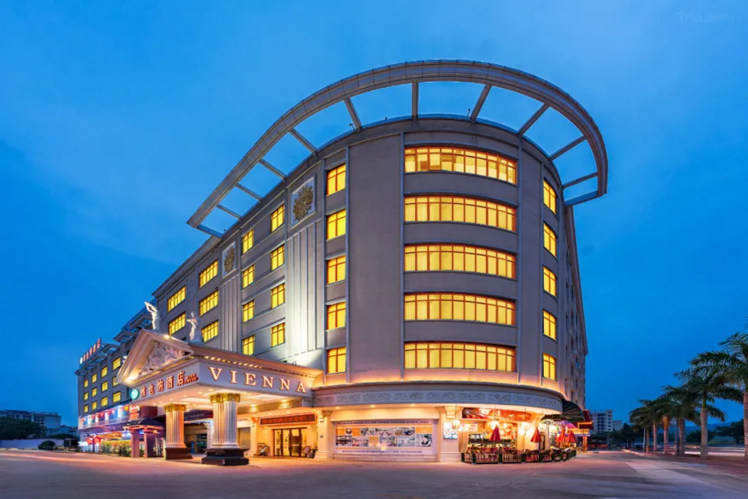 Vienna Hotel (Guangzhou Baiyun Airport Huadu Avenue) photo1