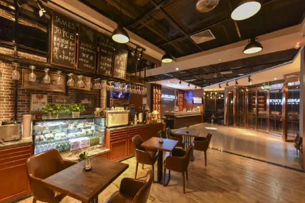 James Joyce Coffetel (Beijing Yizhuang Development Zone and Dazu Square and Tongji Road) 16/19