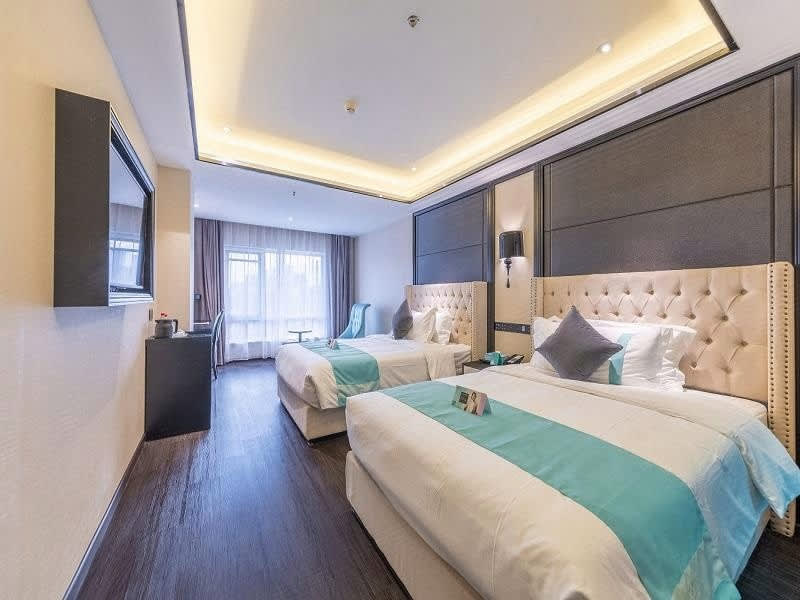 Jinsong Hotel 12/14