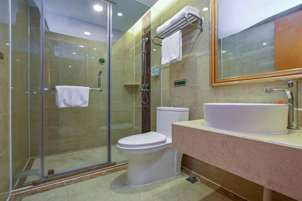 Vienna Hotel (Nanjing Olympic Sports Center) 9/26