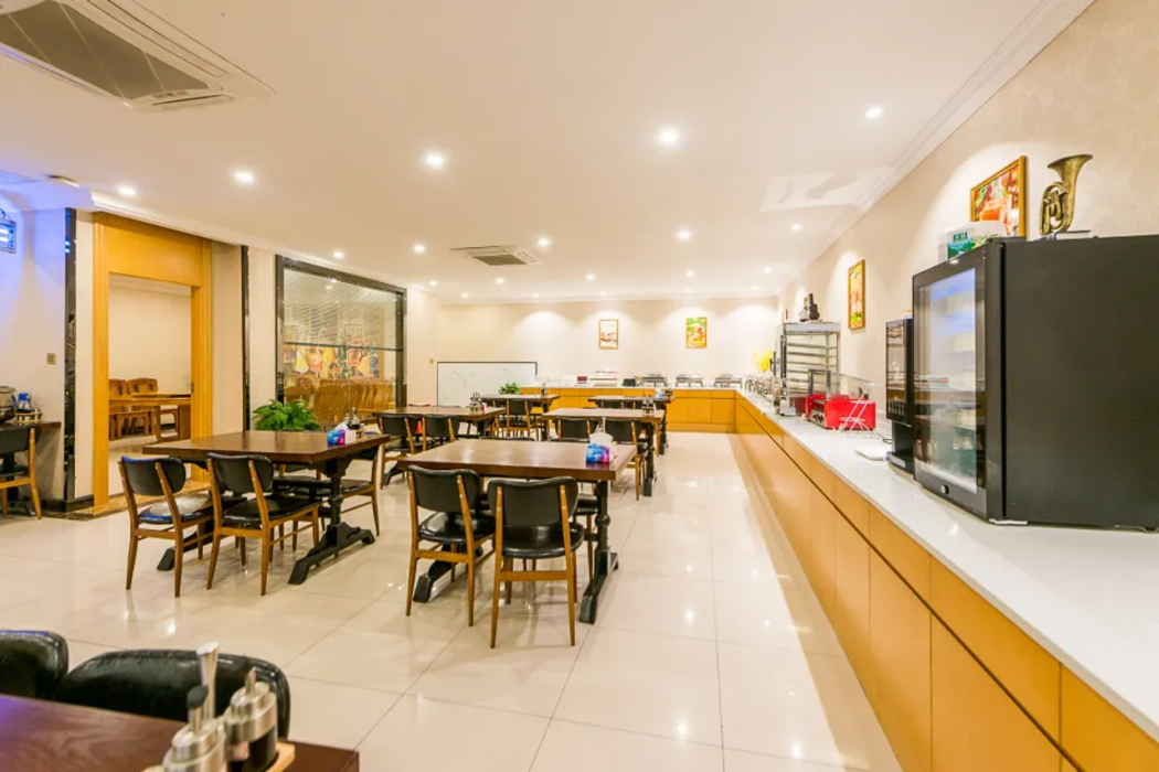 Vienna Hotel (Nanjing Qidi Street) 30/35