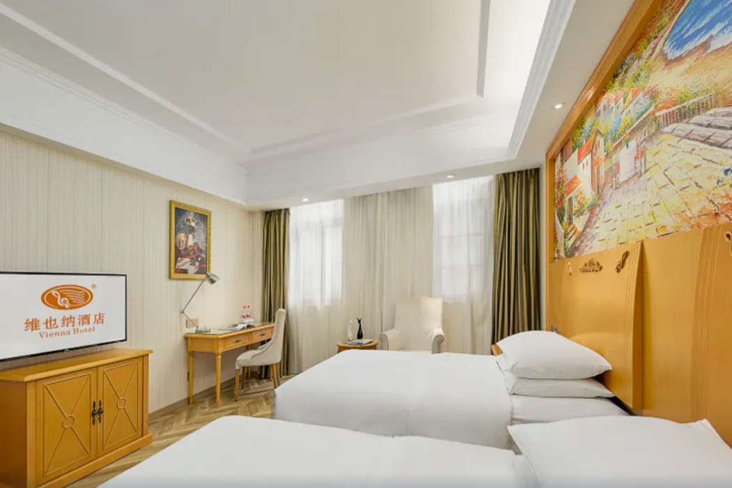 Vienna Hotel (Nanjing Wende Road Metro Station Yanchuang Park) photo4
