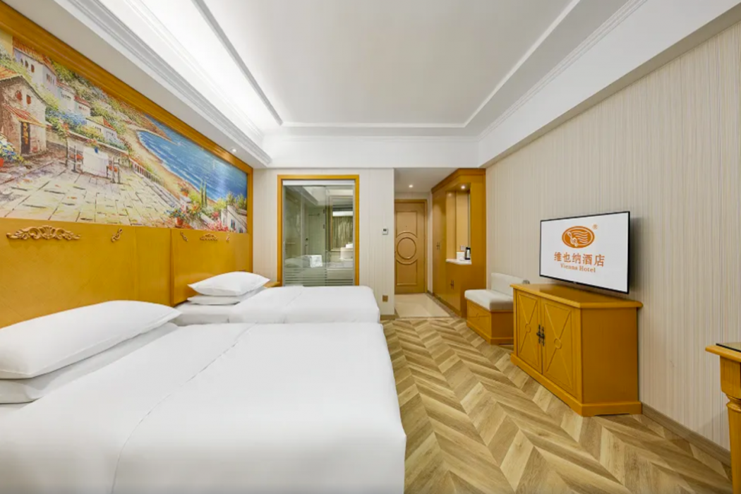 Vienna Hotel (Nanjing Wende Road Metro Station Yanchuang Park) photo5